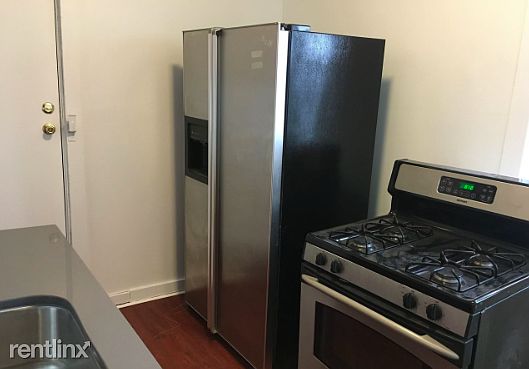 3rd image of 6100 S Eberhart Ave