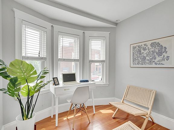 5th image of 419 Belgrade Ave #2