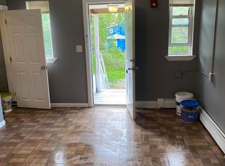 121 W Madison Ave #B, Paulsboro, NJ