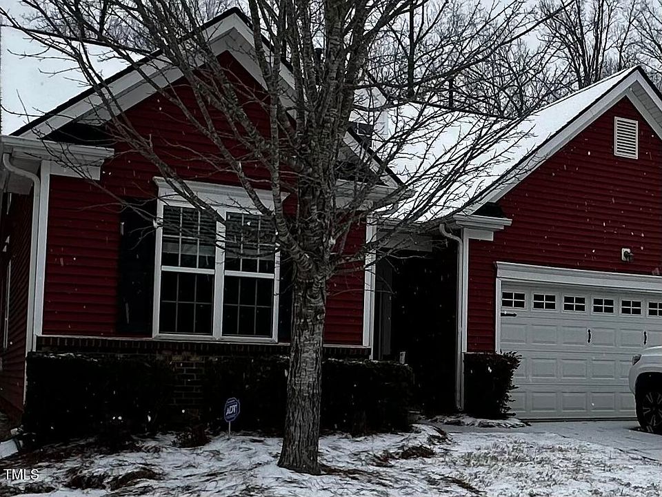 2nd image of 152 Verrazano Pl