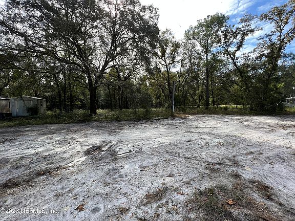 5th image of 4929 JOAN Avenue