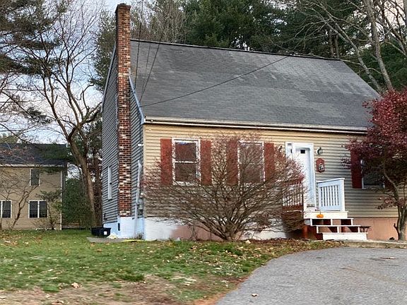 3rd image of 32 Cross St
