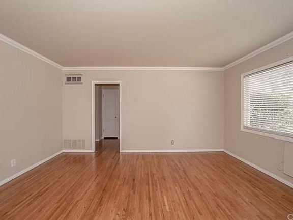 2nd image of 1801 Graylock Ave