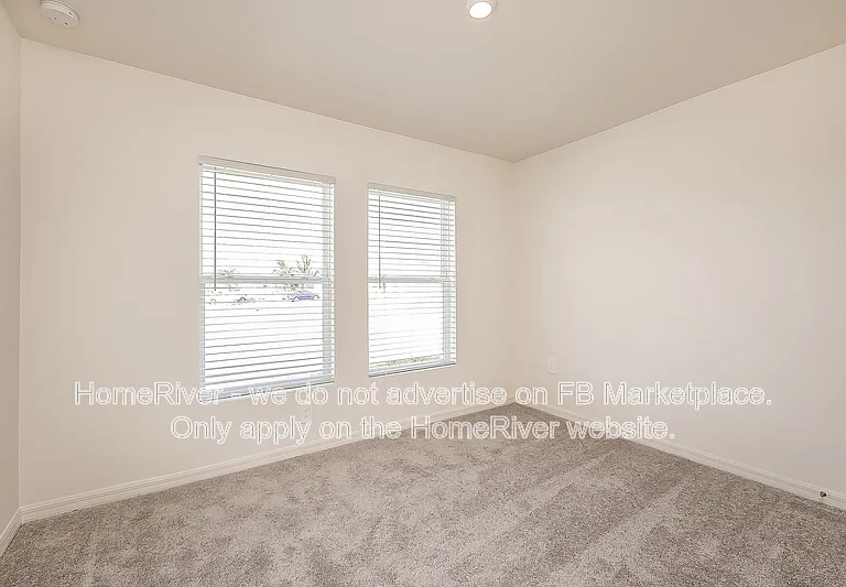 7109 N Regent Ter — Photo 12