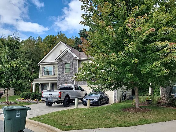 3rd image of 9 Harbor Glen Ct