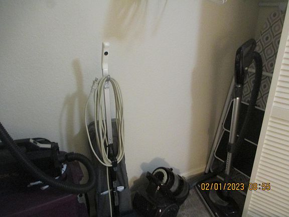 2nd image of 1528.5 41st Ave N