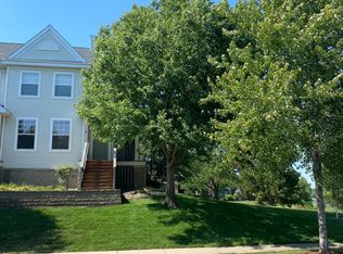 11305 Fergus St NE UNIT F, Blaine, MN 55449