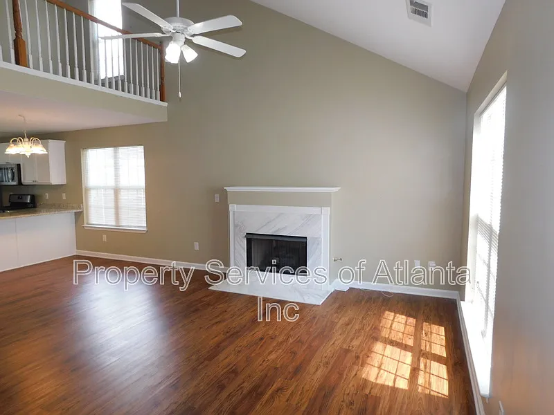 Woodland Village — Photo 4