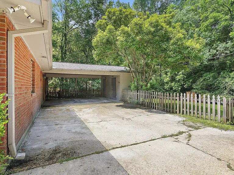 4209 Hawthorne Ct #4209 — Photo 4