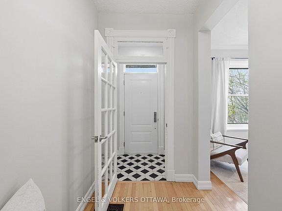 3rd image of 107 Rochester St