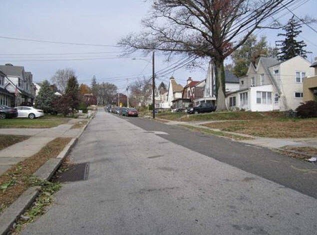 2nd image of 357 Lakeview Ave