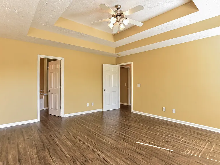 1108 Harmony Ln — Photo 12