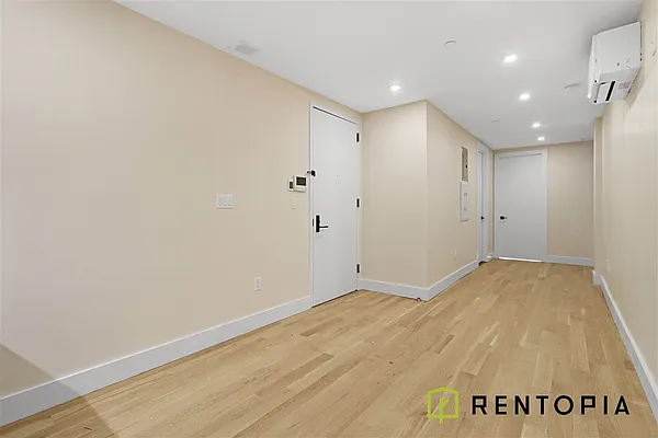Rented by Rentopia | media 10