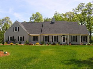 4 Boulder Ct, Fairhaven, MA 02719