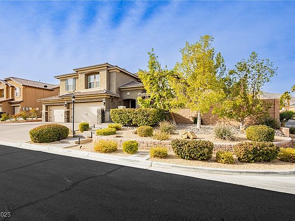 3rd image of 4021 Flaming Peak Ct