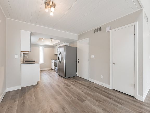 5th image of 8147 W Mescal St