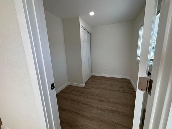 20806 Gridley Rd #44, Lakewood, CA 90715