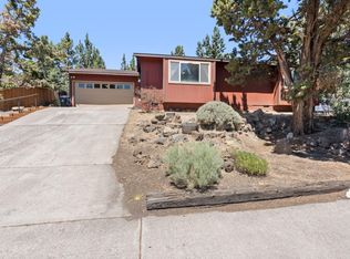 2320 NE Wells Acres Rd, Bend, OR 97701