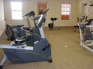 2nd image of 4400 Cortina Cir