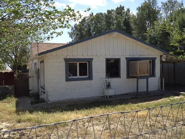 1st image of 1004 E Dome St