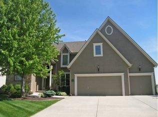 14115 Mohawk Rd, Leawood, KS 66224