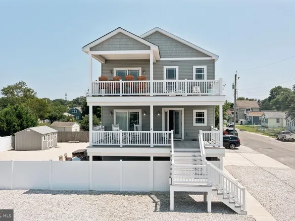 610 Delaware Ave, Villas, NJ 08251