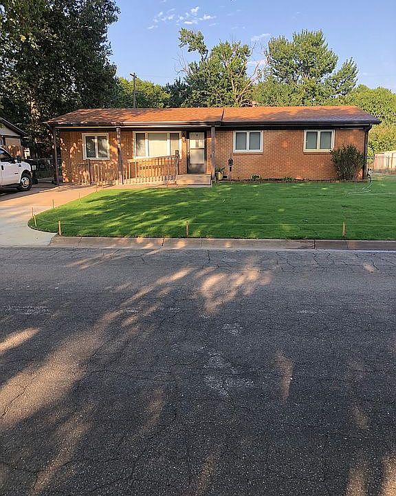 1st image of 4536 S Glenn Ave