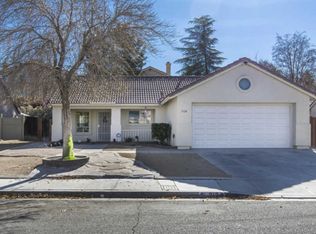 3124 Conestoga Canyon Rd, Palmdale, CA 93550