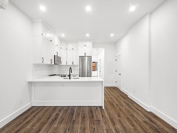 3rd image of 50-20 39th Pl Floor 2