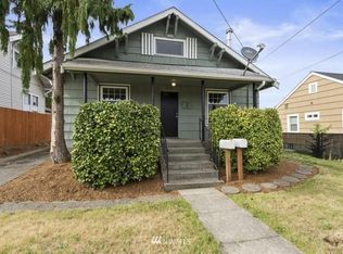 1232 10th St #A, Bremerton, WA 98337