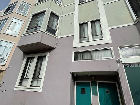 2nd image of 710 Lombard St