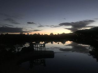 998 Iopono Loop, Kailua, HI 96734