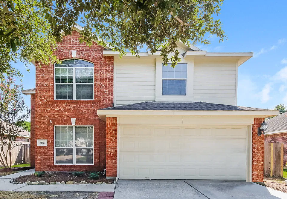 32327 Willow Creek Park