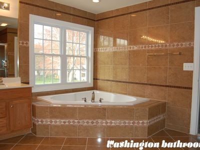 677 Donaldson Ave, Severn, MD, 21144