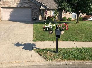 4003 Decker Ct, Sellersburg, IN 47172