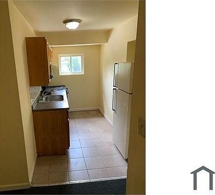3rd image of 6102 Germantown Ave #3F