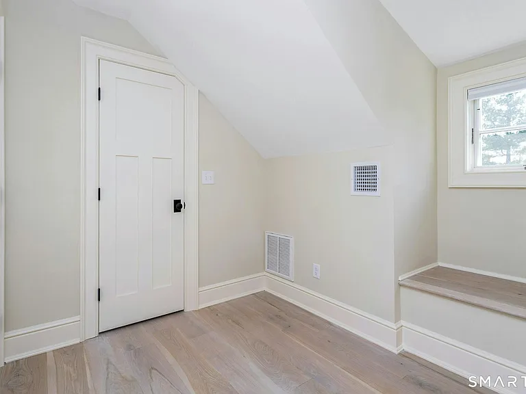 46 Cook Rd — Photo 32