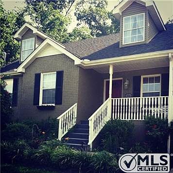 2nd image of 906 Mason Tucker Dr