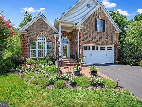3rd image of 1224 Whetstone Dr