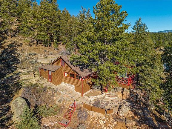 4th image of 151 Cliff Dr