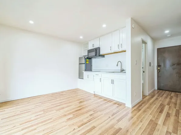 823 Webster St, Oakland, CA