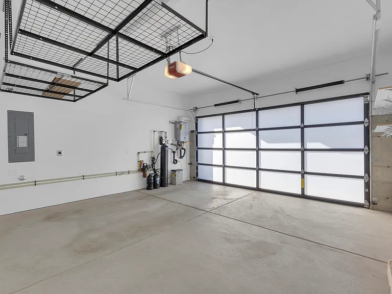 13511 SE 68th Pl — Photo 22