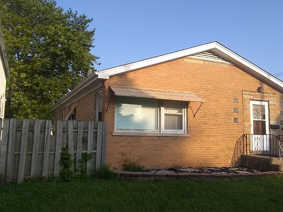 3rd image of 1218 Oak Park Ave