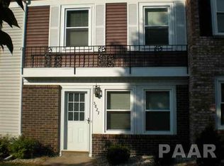 3827 W Palmyra Ct, Peoria, IL 61604