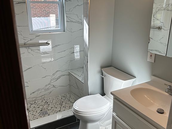 2nd image of 1637 E Cold Spring Ln