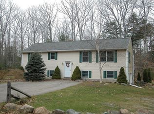 21 Trafton St, York, ME 03909