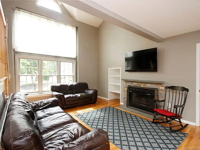 145 Settlers Ridge Rd — Photo 6