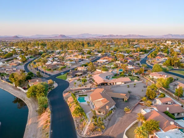 1101 W FAIRWAY Drive, Mesa, AZ 85201