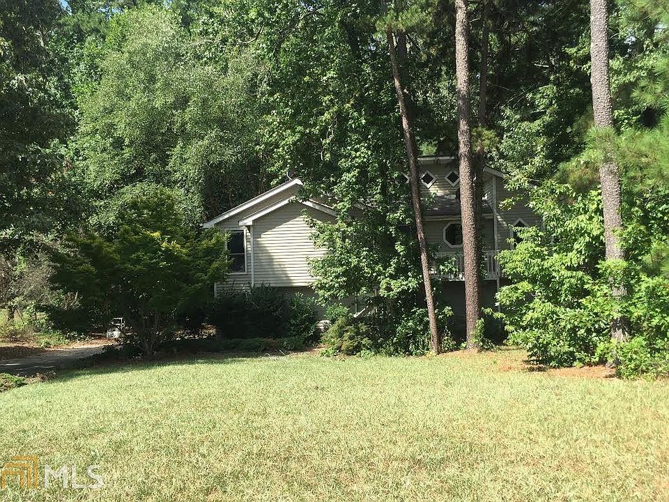 1st image of 804 Oak Moss Dr #0