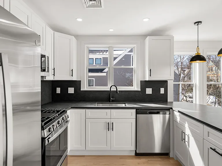 53 Dustin St #1 — Photo 7